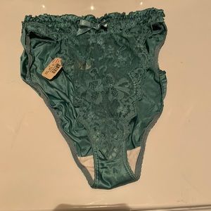 Victoria’s Secret Turquoise lace high cut panties brief M